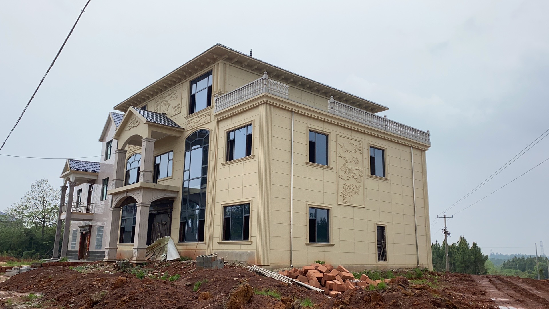 簡要分析水包砂成為外墻涂料的新秀的原因！